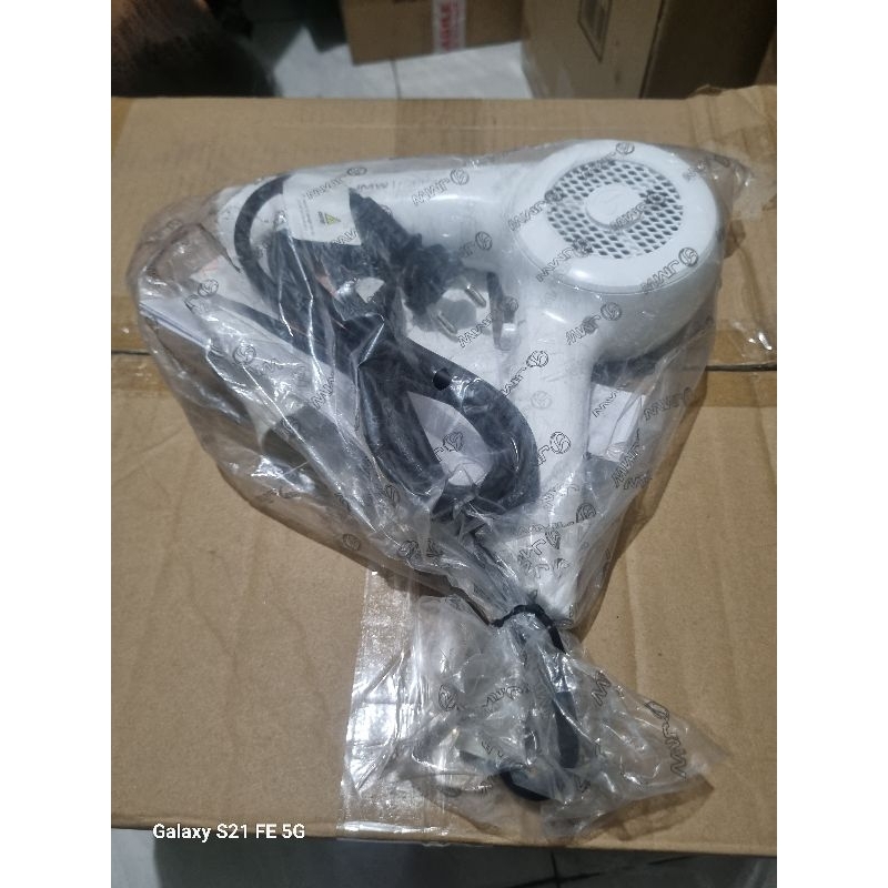 JMW HAIRDRYER MG1800