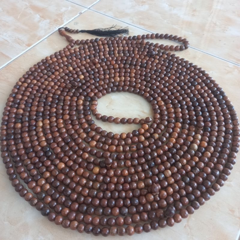tasbih 1000 butir 8,5mm tasbih kayu gaharu kalimantan tasbih gaharu  1000 biji tasbih 1000 bukan kay