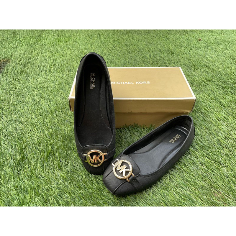 Vilovette - Preloved Michael Kors MK Fulton Black Saffiano Leather