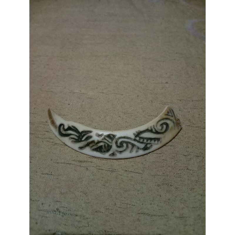 TARING BABI UKIR MOTIF DAYAK