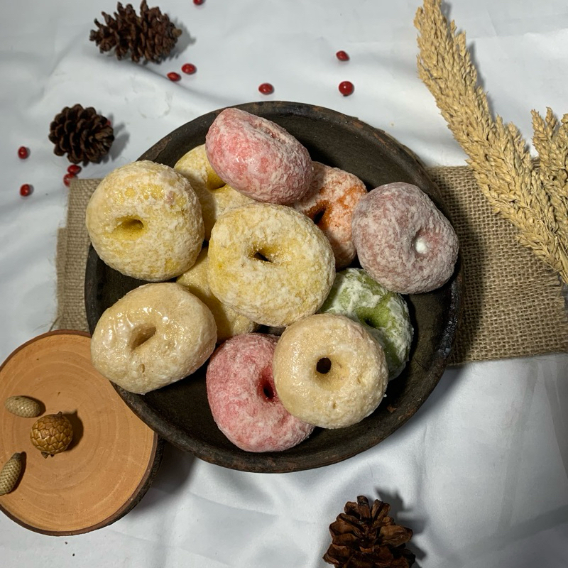 

DONAT WARNA / GEGETAS RASA MANIS DAN EMPUK KEMASAN 500 GRAM