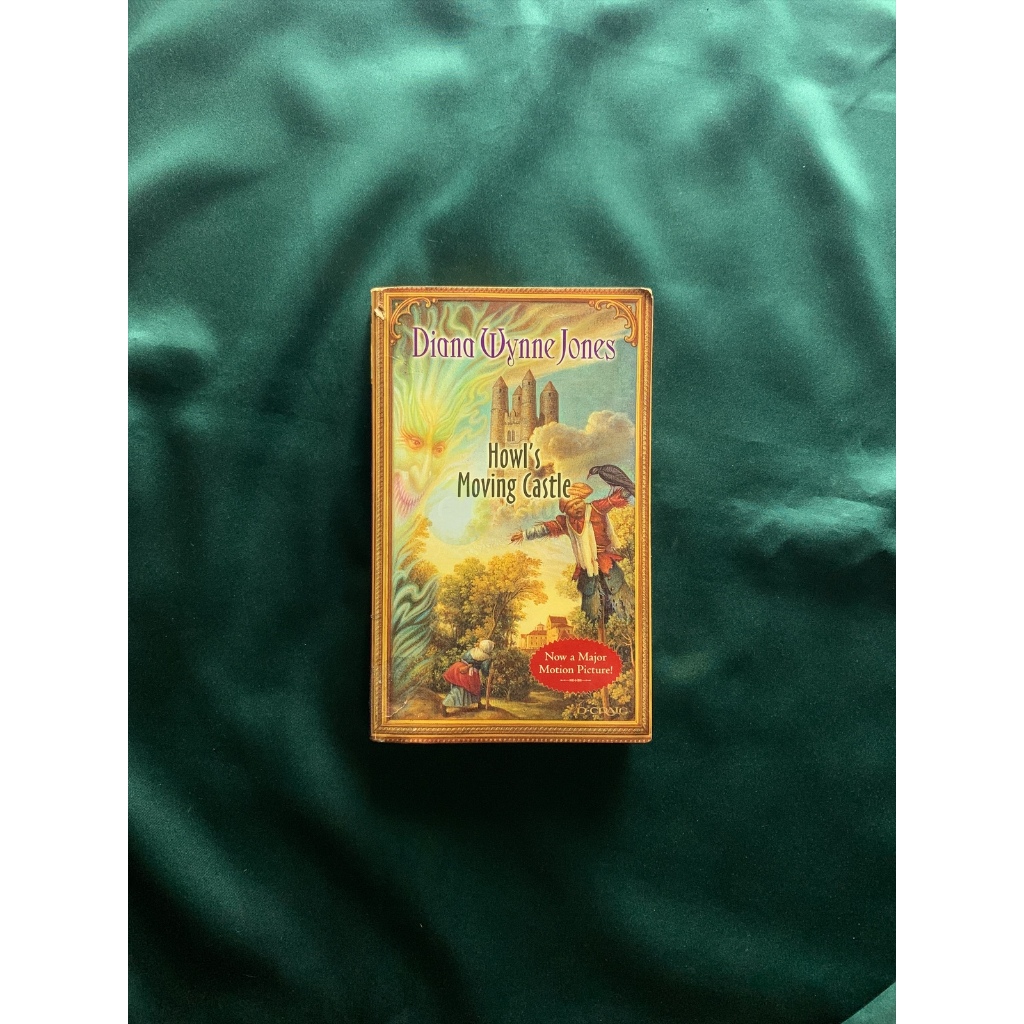 PRELOVED - Novel/Buku Howl’s Moving Castle - Diana Wynne Jones