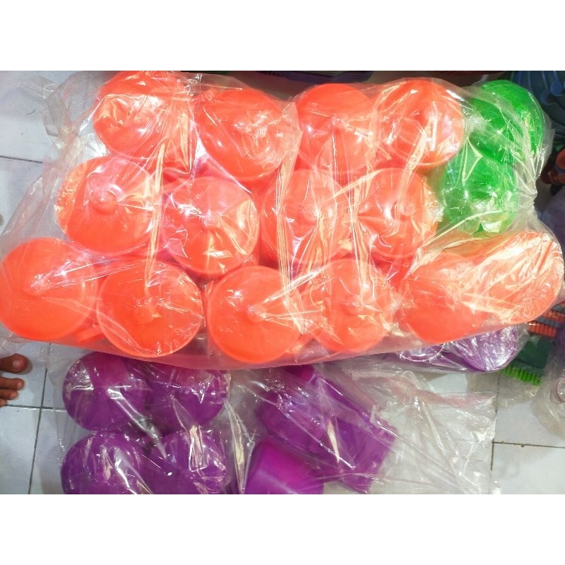 Cangkir Plastik Besar Bertutup | Mug Gelas Plastik Merk GM