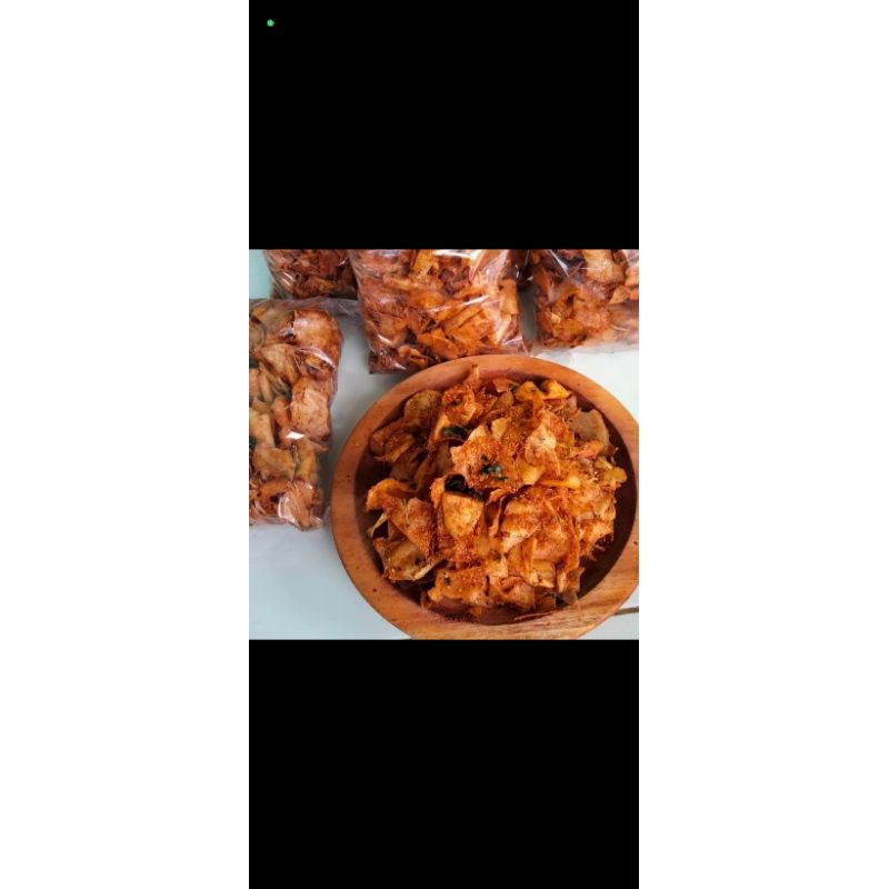 

Kripik Singkong Pedas Crispy Daun Jeruk