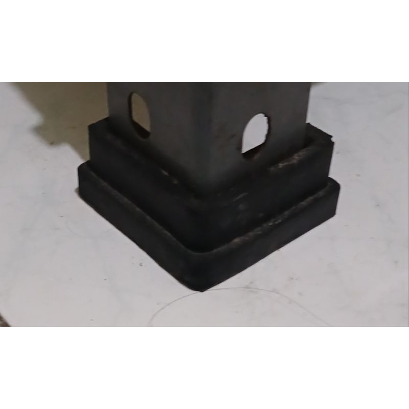 kaki karet buat rak besi siku