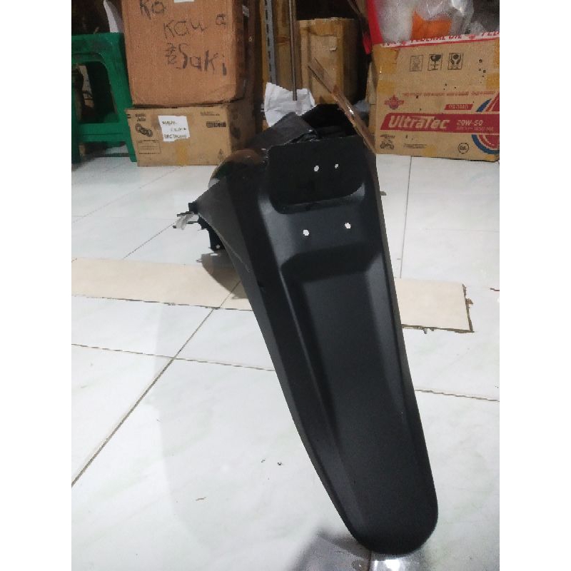 Slebor Belakang Satria Hiu 2t Orisinil Suzuki Part