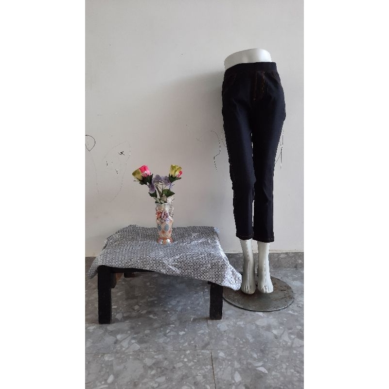 Celana Leging/Jeging wanita