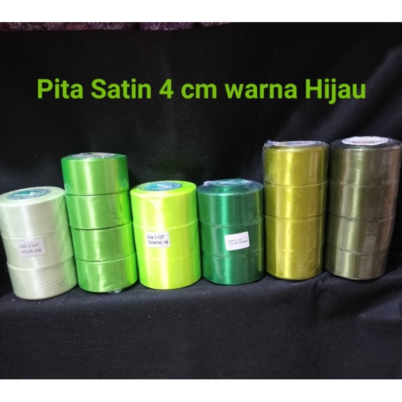 

Pita Satin 4 cm Per Roll 25 yard / Pita kado murah dan berkualitas - Hijau