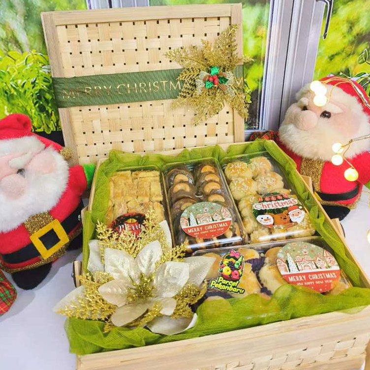 

Parcel Natal|Hampers Natal|Kue Natal Premium-St.Maria Goretti