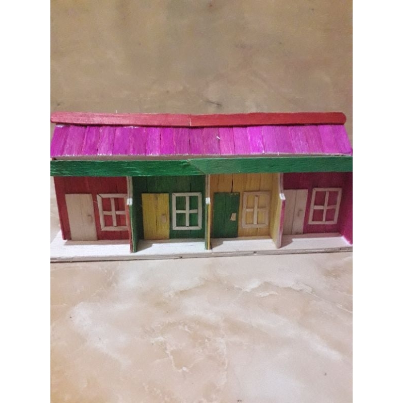 miniatur rumah sewa