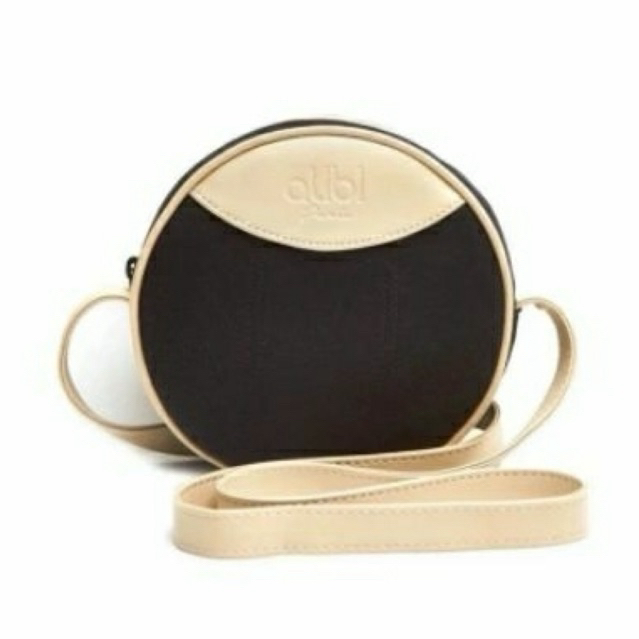 TAS MAISA BLACK ALIBI PARIS TAS SELEMPANG WANITA PROMO SOPHIE MARTIN OFFICIAL