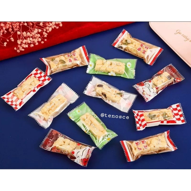 

Varian 100pcs Plastik Nougat Kacang Tumbuk Kantong Kemas Cookies Cokelat Permen Hampers Lebaran Imlek Natal Christmas Konien Kado Souvenir Parcel