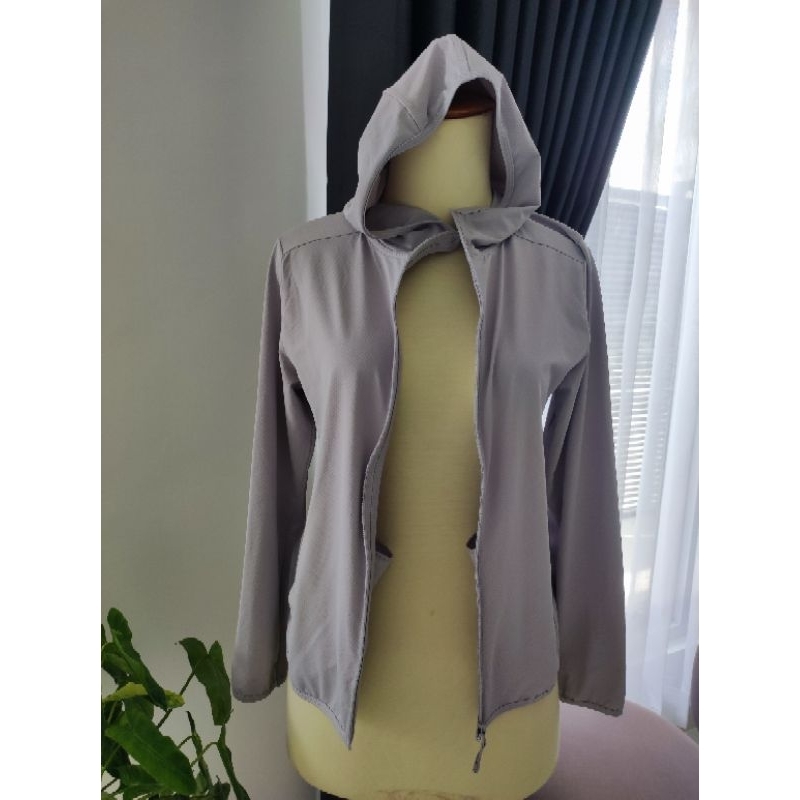 jaket Uniqlo Airism original preloved pribadi