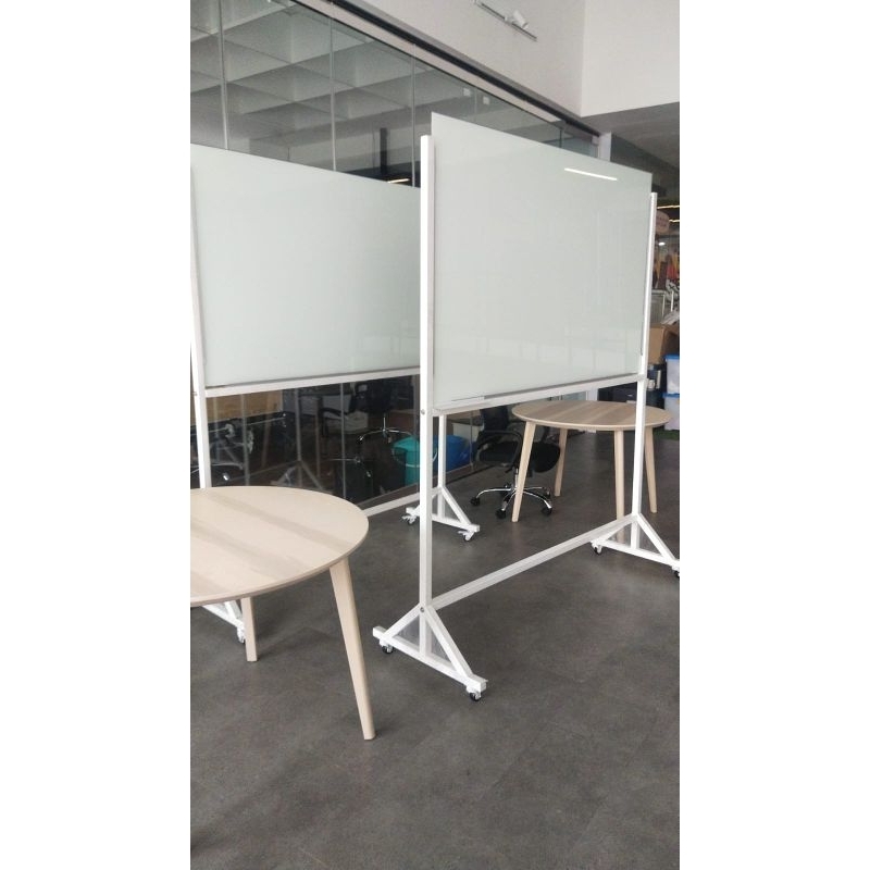 

papan tulis glassboard ukuran 120x240 cm standing