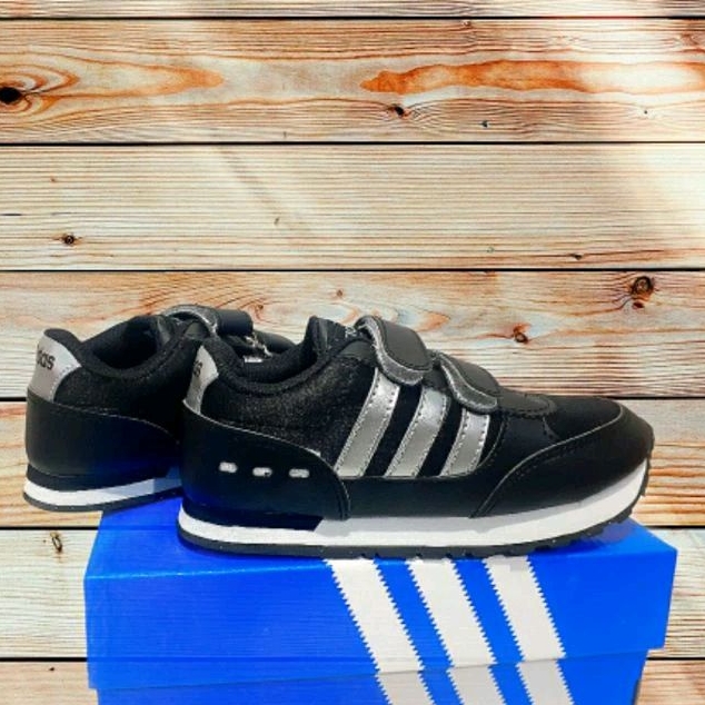 sepatu sneaker anak sepatu adidas sepatu sekolah anak perempuan dan laki laki