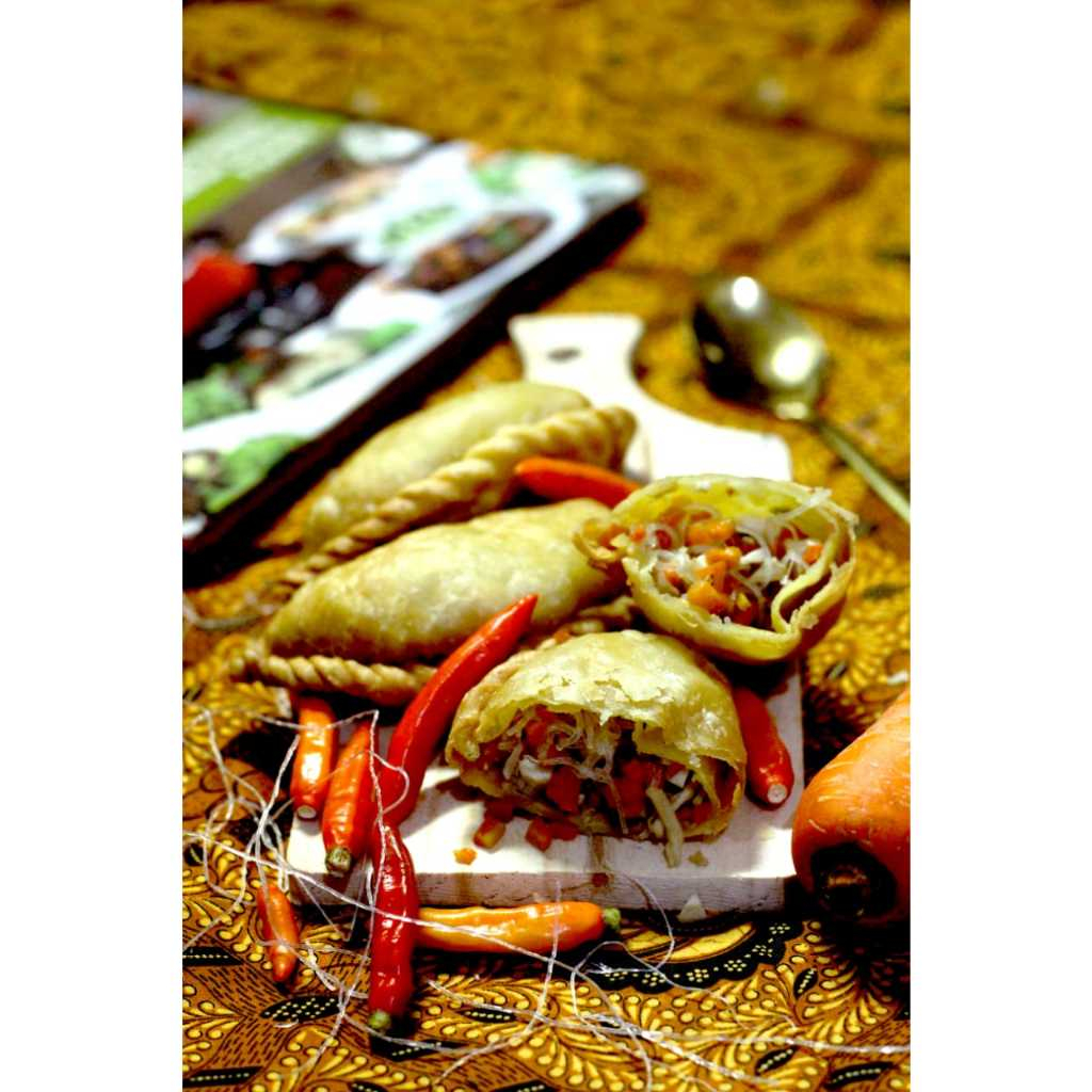 

Pastel Ayam Eceran