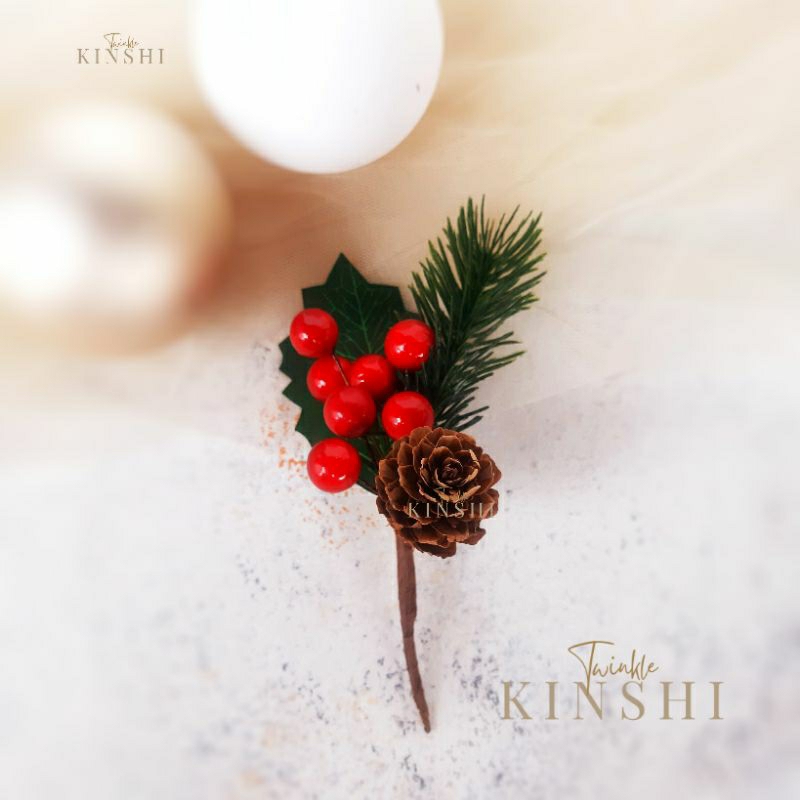 bunga tusuk hiasan natal 2 size / christmas decoration biji cherry pine cone biji pinus bersalju hia