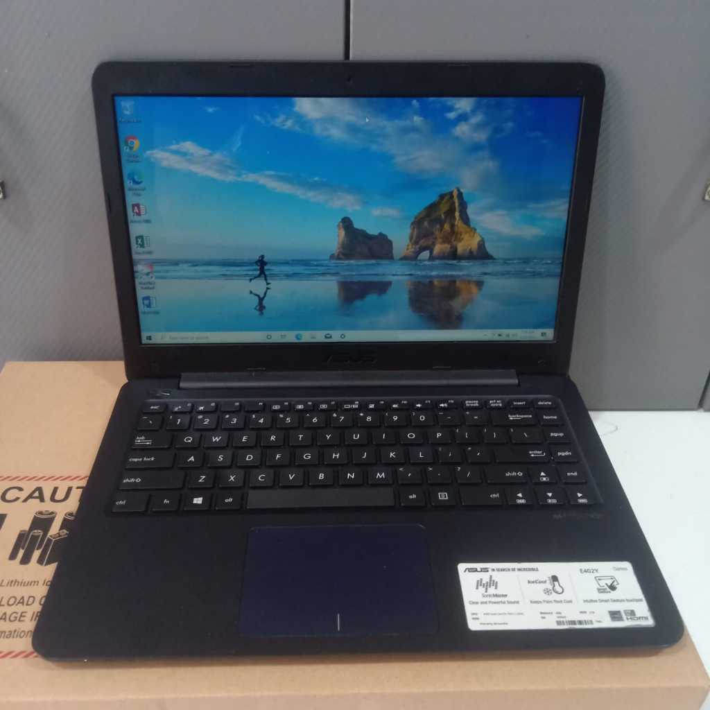 Laptop Asus E402YA, Amd E2-7015, Amd Radeon R2 Graphics, Ram 4/1Tb - Laptop Asus Fullset Bergaransi