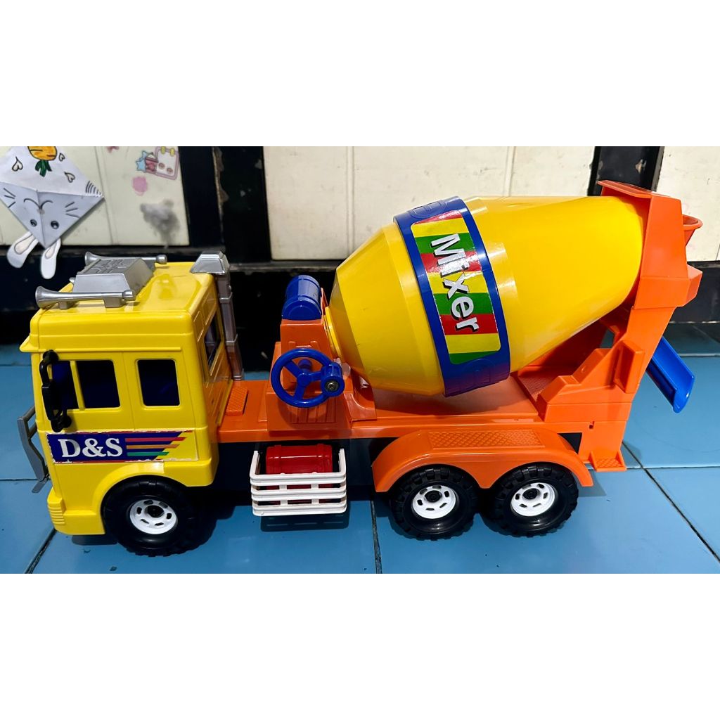 Preloved daesung cement mixer
