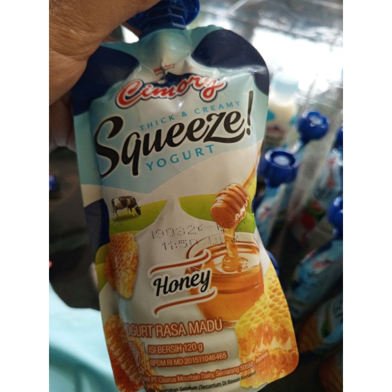 

CimoryYogurtSqueze120ML