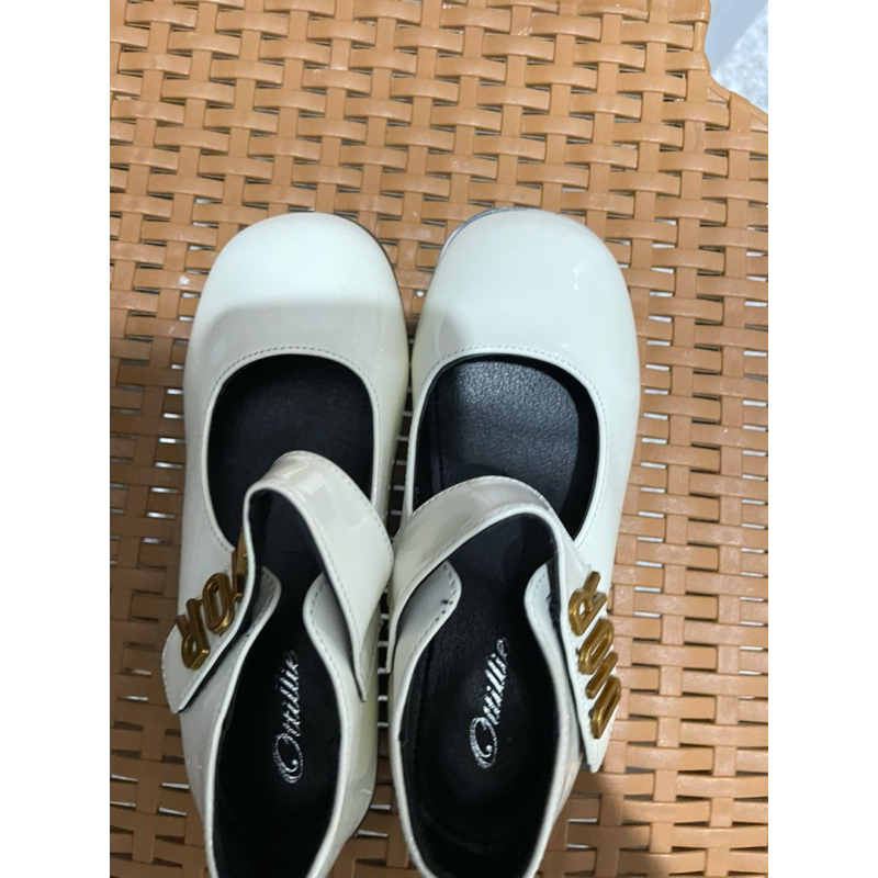 sepatu anak dior