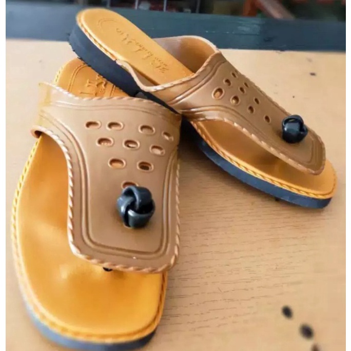 Recomended.. Sandal Lily Jadul, Sendal Lily 2000 pria jepit Lily Asli (Original)