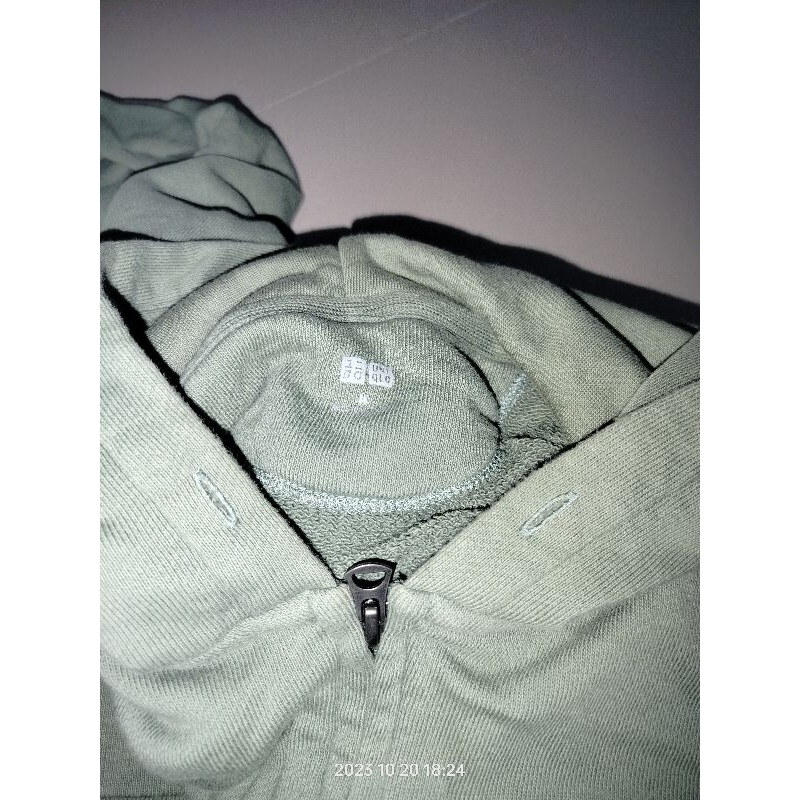 hoodie uniqlo