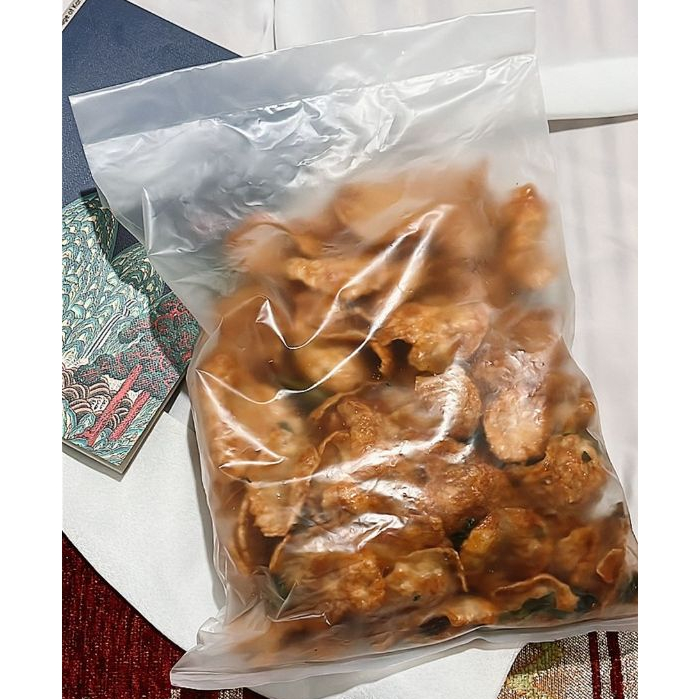 

Emping Premium Sweet & Spicy Daun Jeruk 200gr