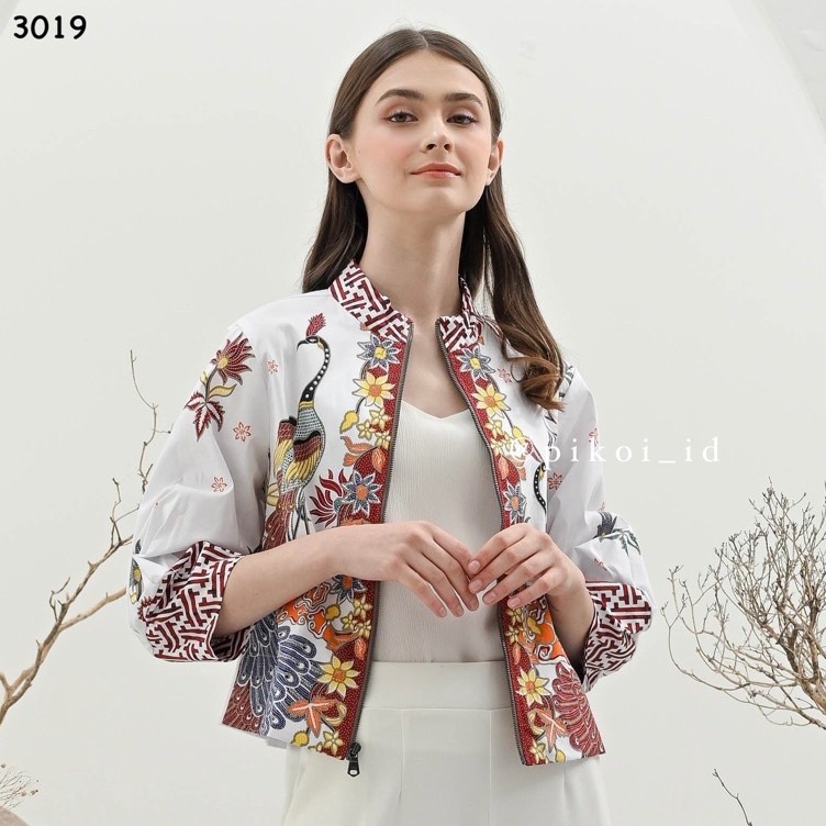 Bomber jaket Batik modern cewek murah / batik kantor wanita / outer batik / atasan blazer batik 135