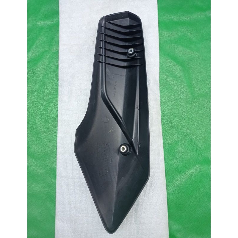 cover tutup pelindung knalpot yamaha mio m3 original baru