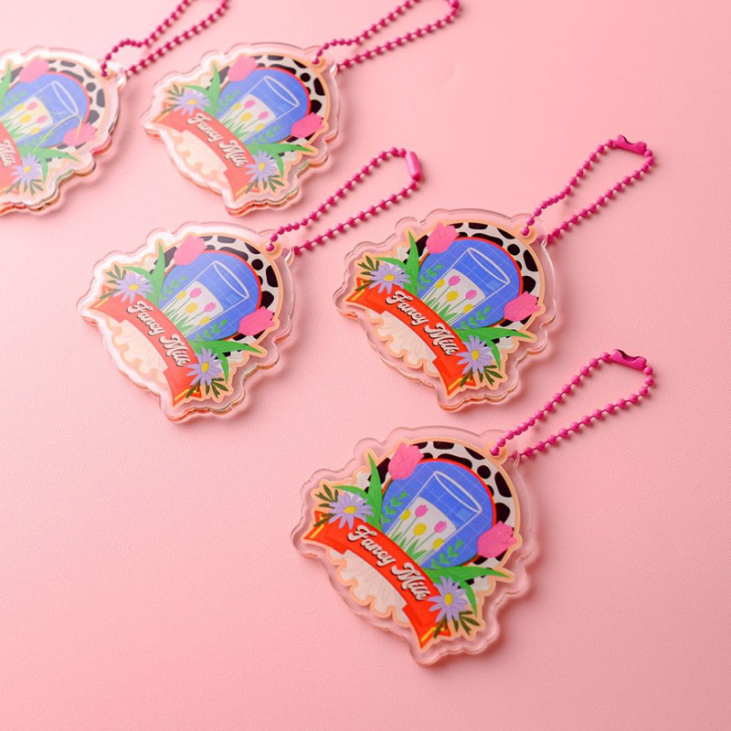 MAD CLUB Acrylic Keychain Fancy Milk