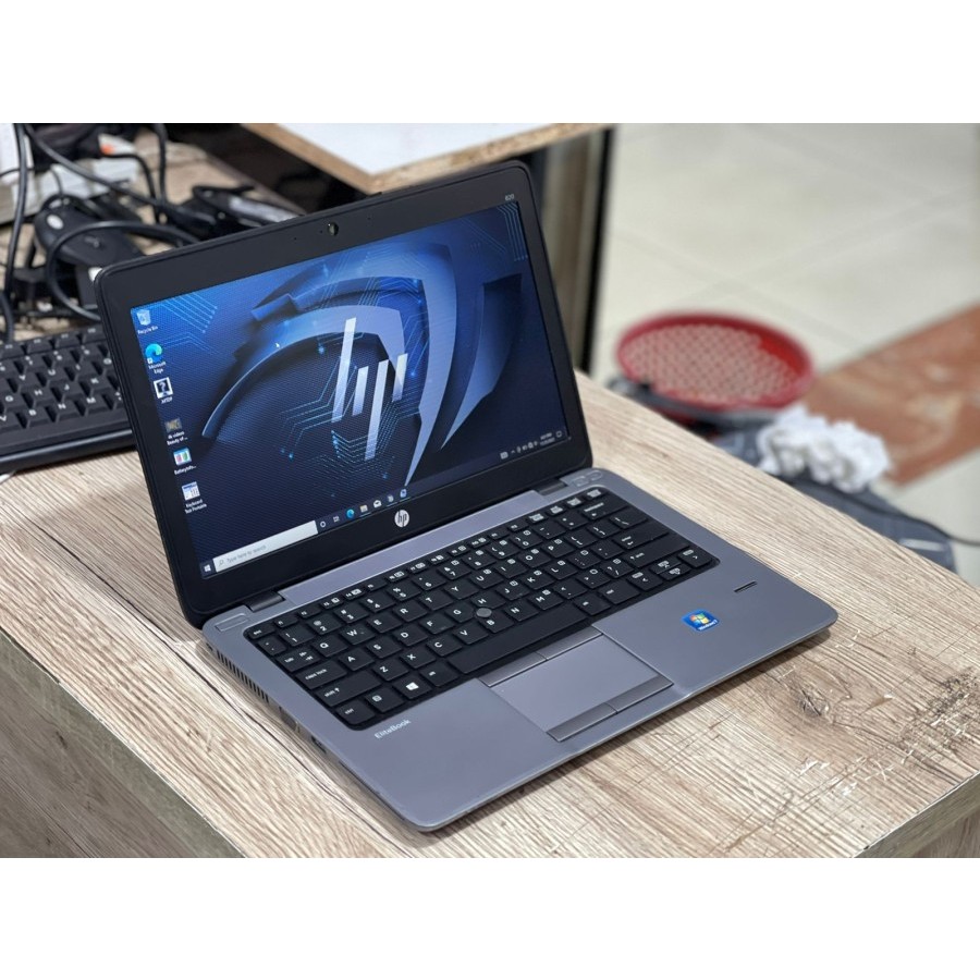 BAGUS  Laptop Hp Elitebook 820 G1 Core i7-4600U Ram 8Gb SSD 128Gb 12.5INCH