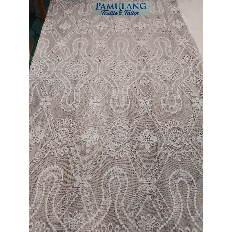 Kain Tille Halus PREMIUM Bordir White Motif || Harga Per Setengah Meter (50 cm)