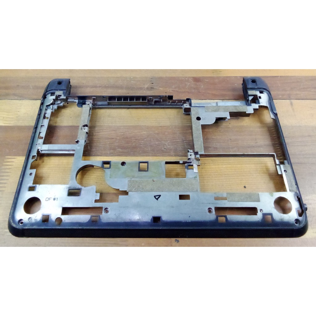 Casing Bawah Bottom Case Laptop HP Mini 110 3504TU 110 3548TU