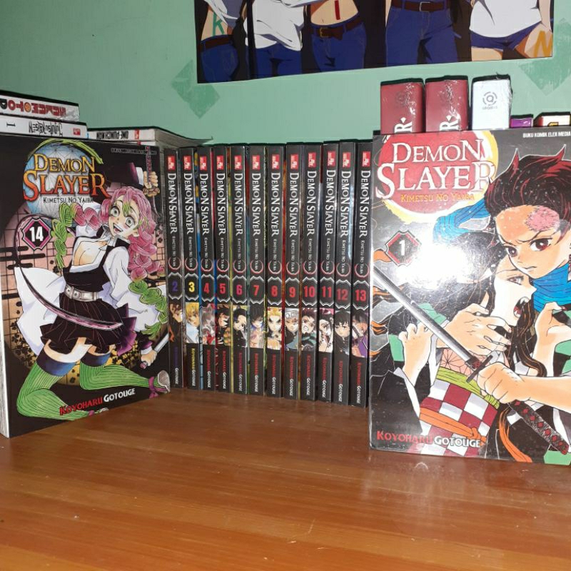 Komik set Demon Slayer Kimetsu no Yaiba 1-14 original