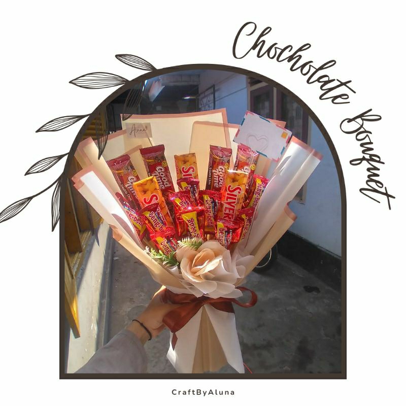 

Buket Coklat Silverqueen Beng-Beng Kado Ultah Wisuda Aniversarry