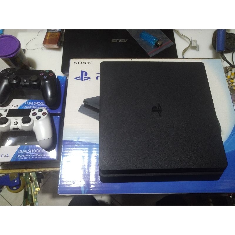 PS 4 SLIM HEN 3 TB CUH-2218B