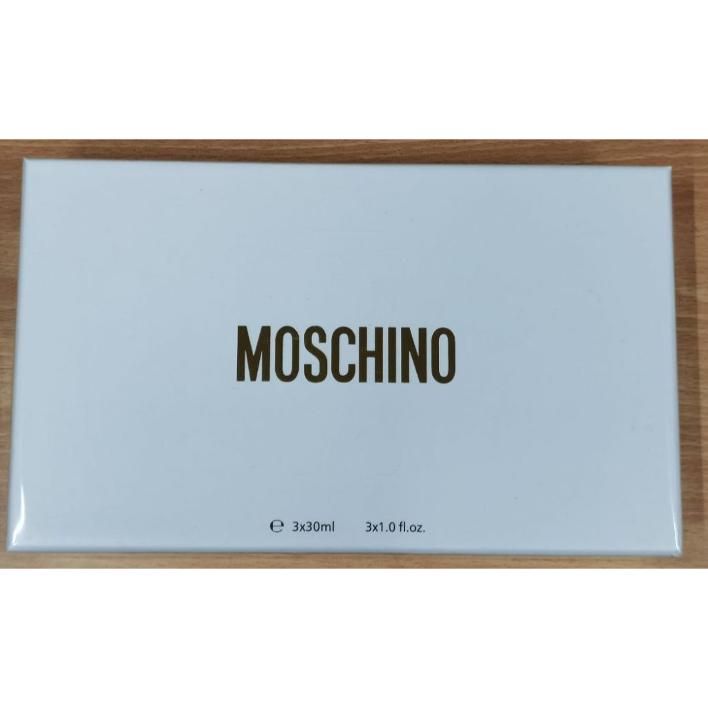 Moschino Set Isi 3
