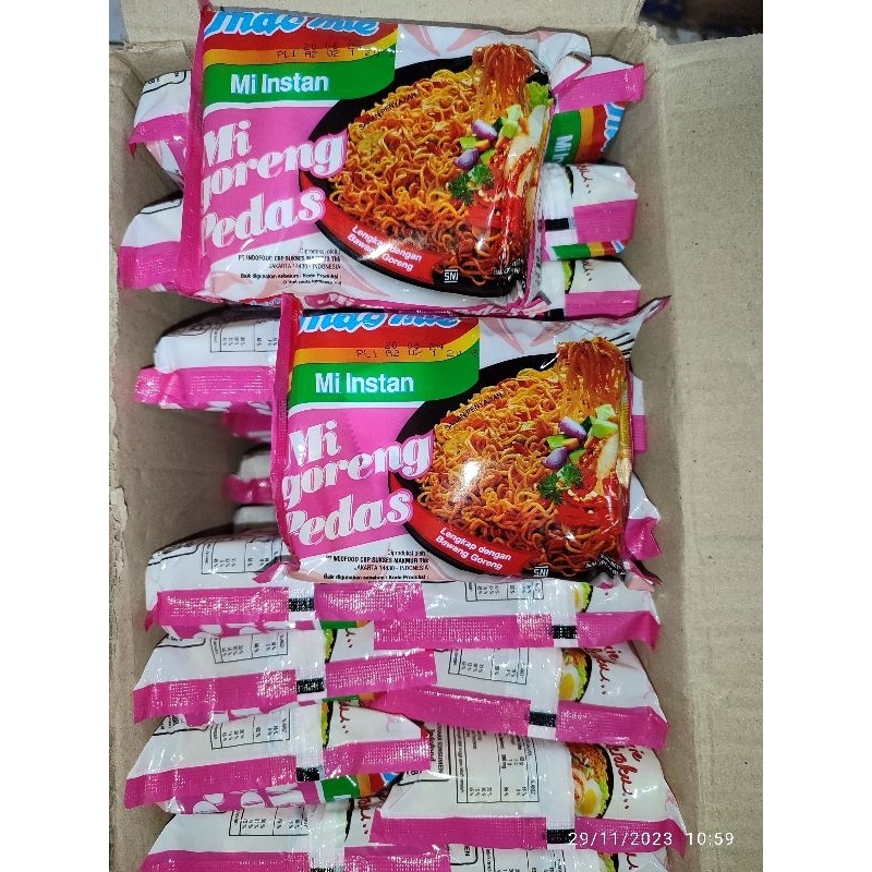 

INDOMIE GORENG PEDAS
