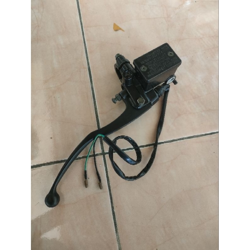 Master rem atas master rem depan komplit yamaha rx king