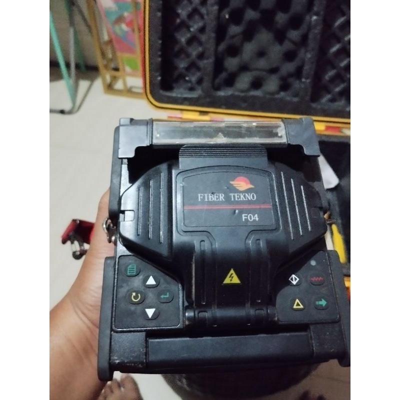 splicer fiber tekno F04