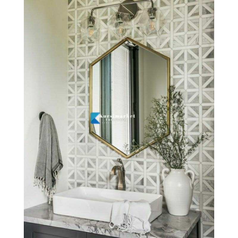 CERMIN WASTAFEL KACA CERMIN DINDING GOLD AESTETIC FIGURA SIMPLE JEPARA