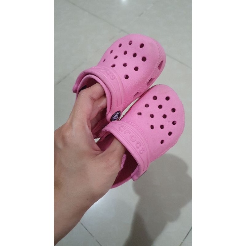 Sandal Crocs Iconic Comfort anak ORIGINAL Preloved size 6 Pink