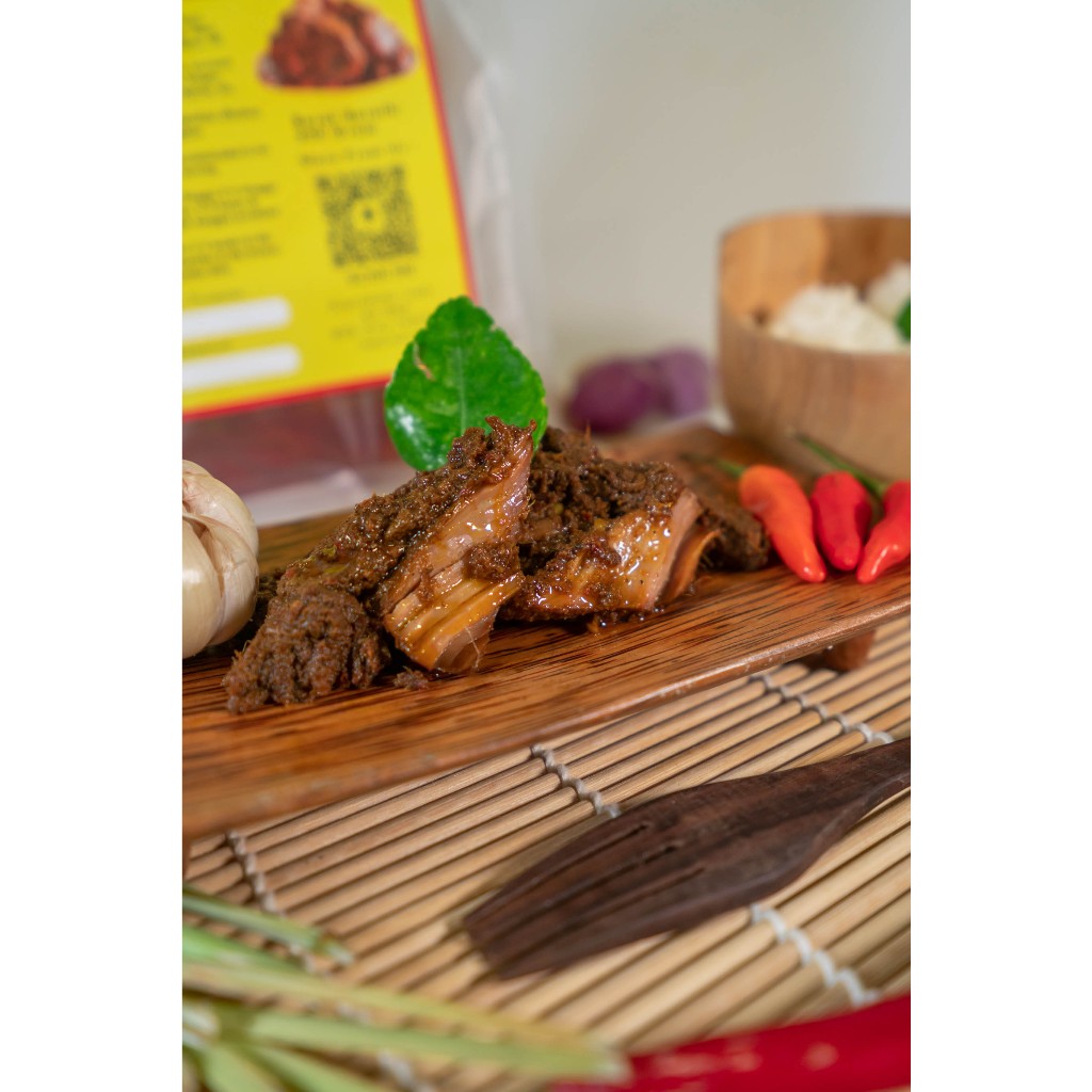 

Rendang Daging Sapi Iris Basah 500 gr Asli Padang