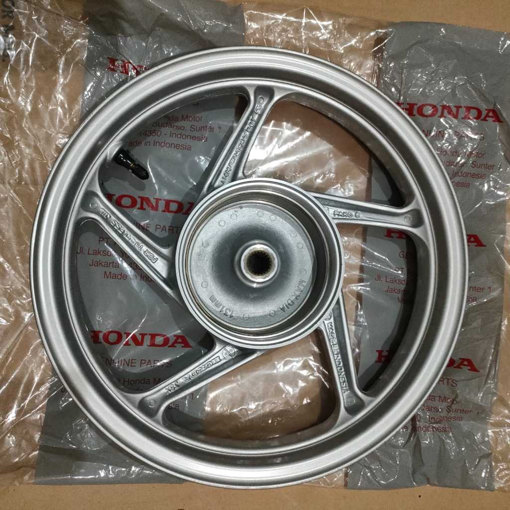 velg scoopy esp Velg scoopy fi esp Velg belakang scoopy esp Velg belakang scoopy fi esp 42601-k16-a4