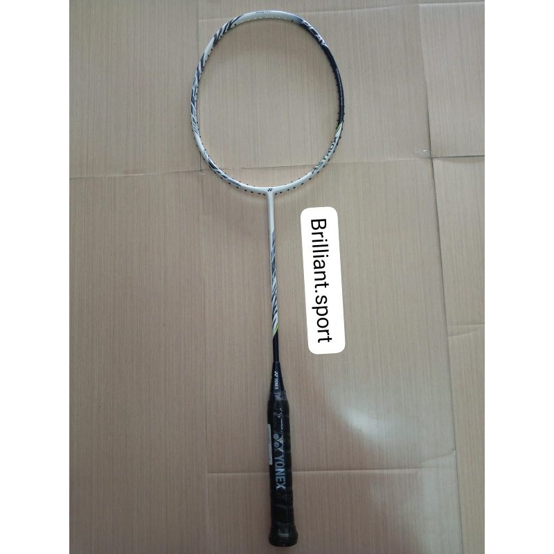 RAKET BADMINTON YONEX ASTROX 99 PLAY
