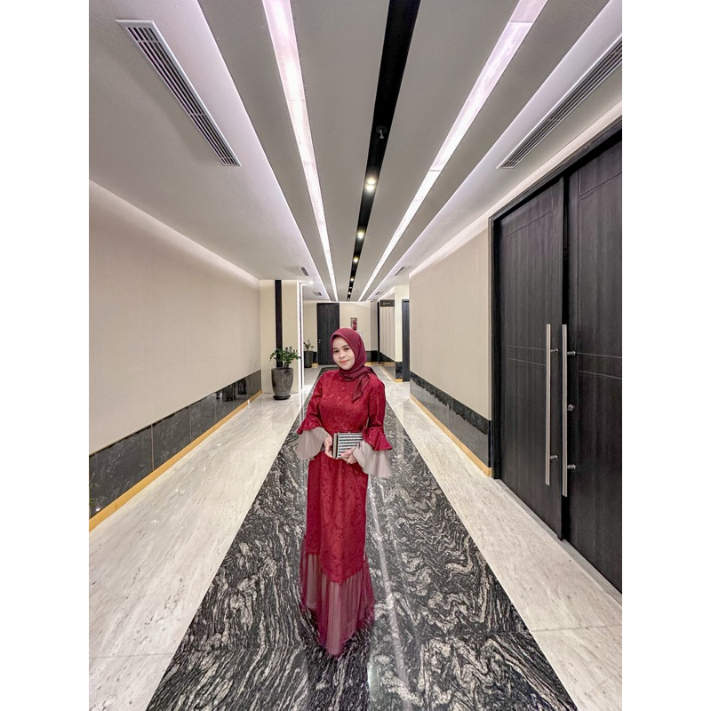 Sewa kebaya Dress Kondangan/Wisuda/Tunangan