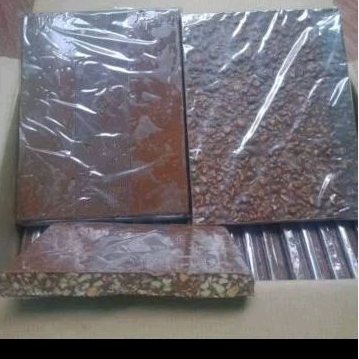 

COKLAT BLOK 1 kg