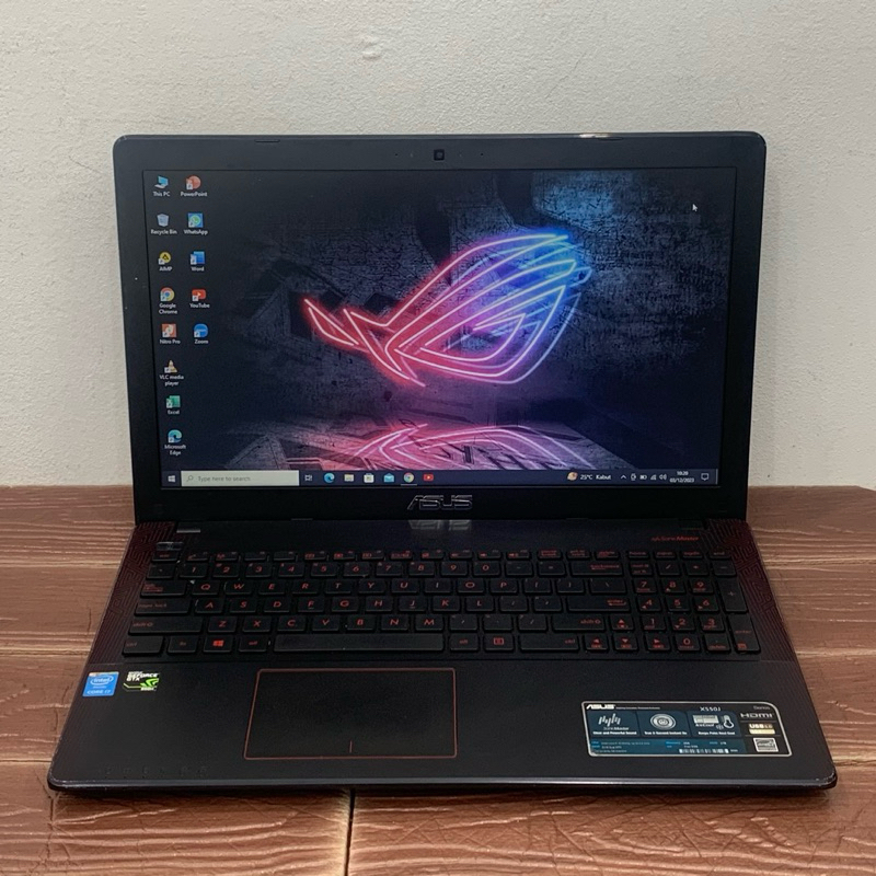 Laptop Asus Gaming X550JX Intel core i7-4720HQ RAM 8GB SSD 256GB HDD 1TB Nvidia GTX 950M 2nd