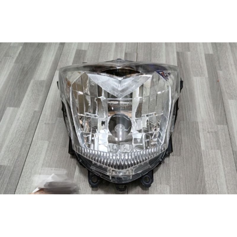 Lampu depan cb 150 r lama mika lampu cb 150 r old bohlam